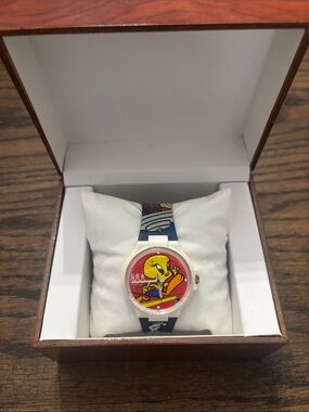 Vintage 1996 Olympics Looney Tunes Watch